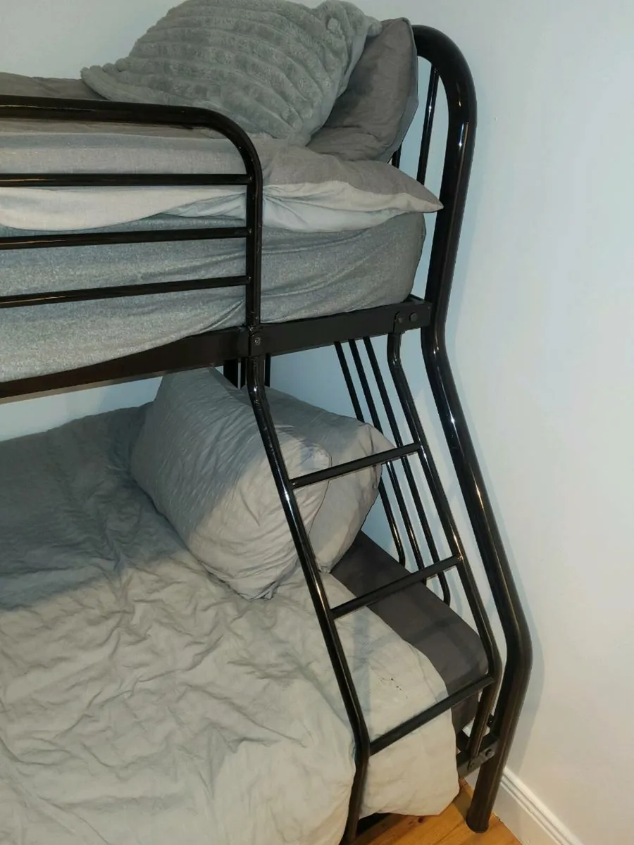 Triple bunk bed - Image 3