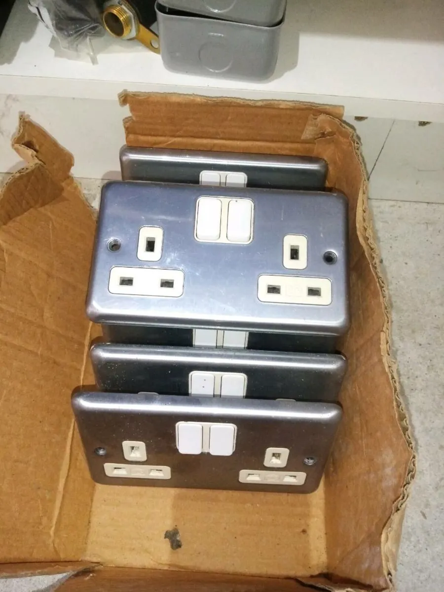 MK metal sockets - Image 1