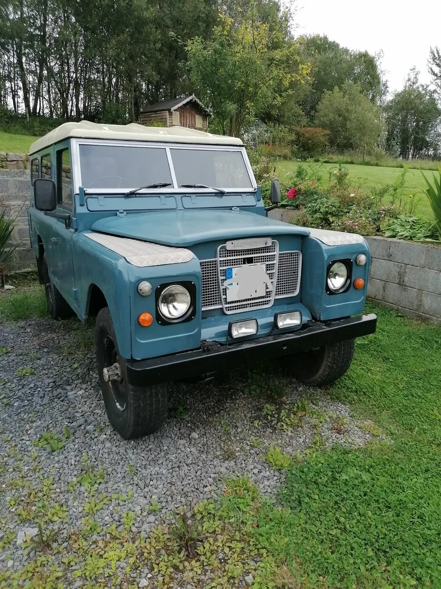 Land Rover 1977 - Image 1