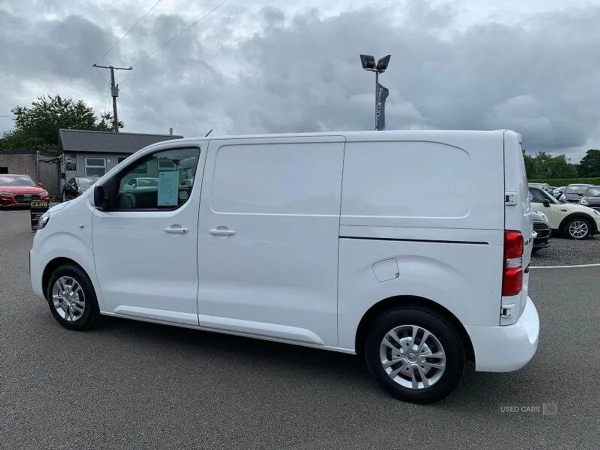 Vauxhall Vivaro 2700 Sportive L1 - Image 3