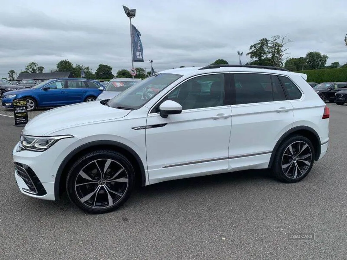 Volkswagen Tiguan R-line - Image 2