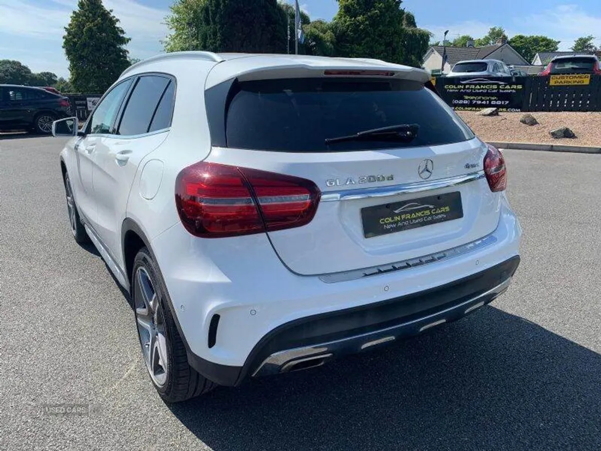 Mercedes-Benz GLA Class AMG Line Premium - Image 4