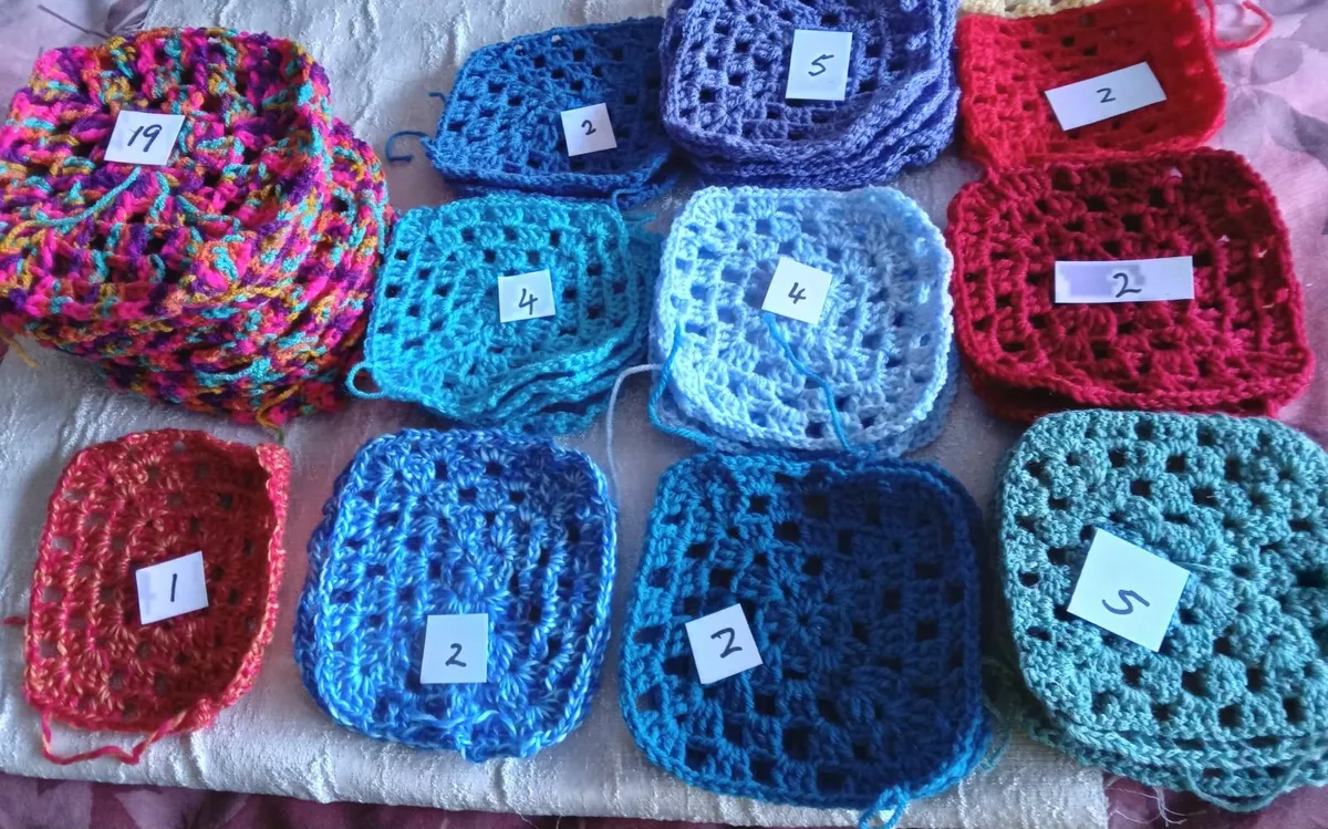 Knitting, - Image 4