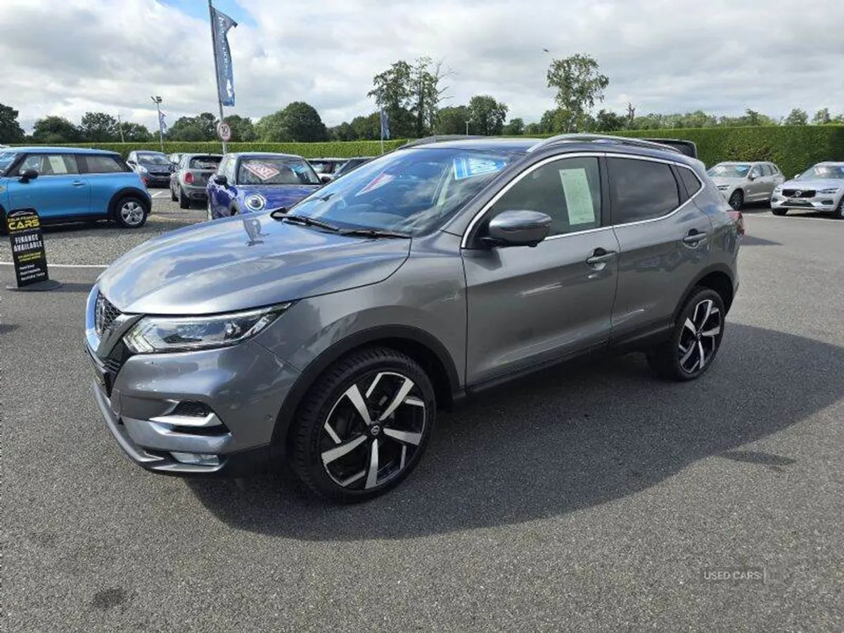 Nissan QASHQAI Tekna - Image 2
