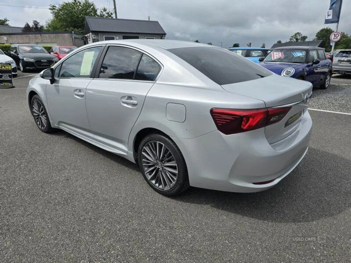Toyota Avensis Design - Image 3