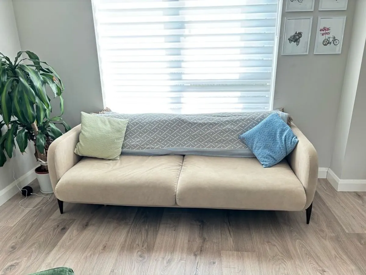 Sofa - Image 2