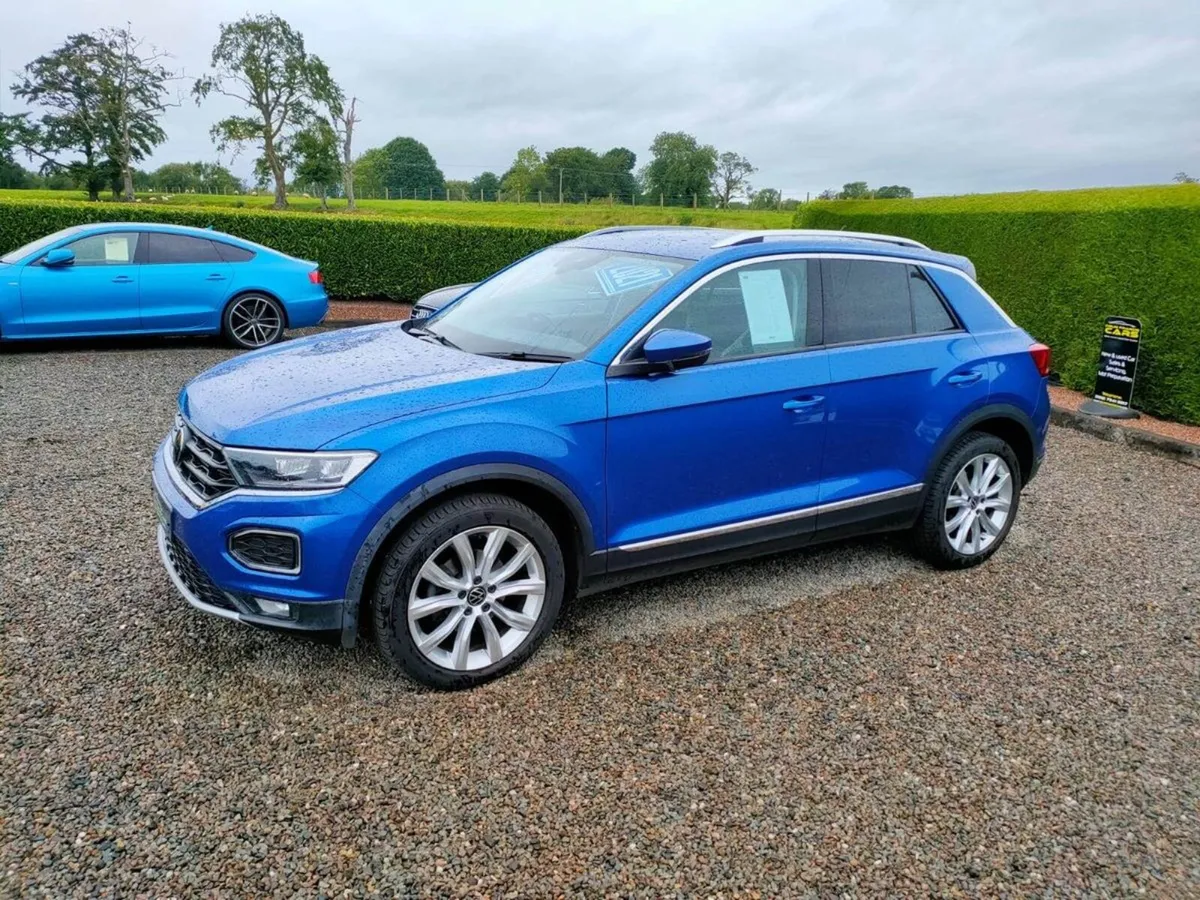 Volkswagen T-Roc SEL - Image 2