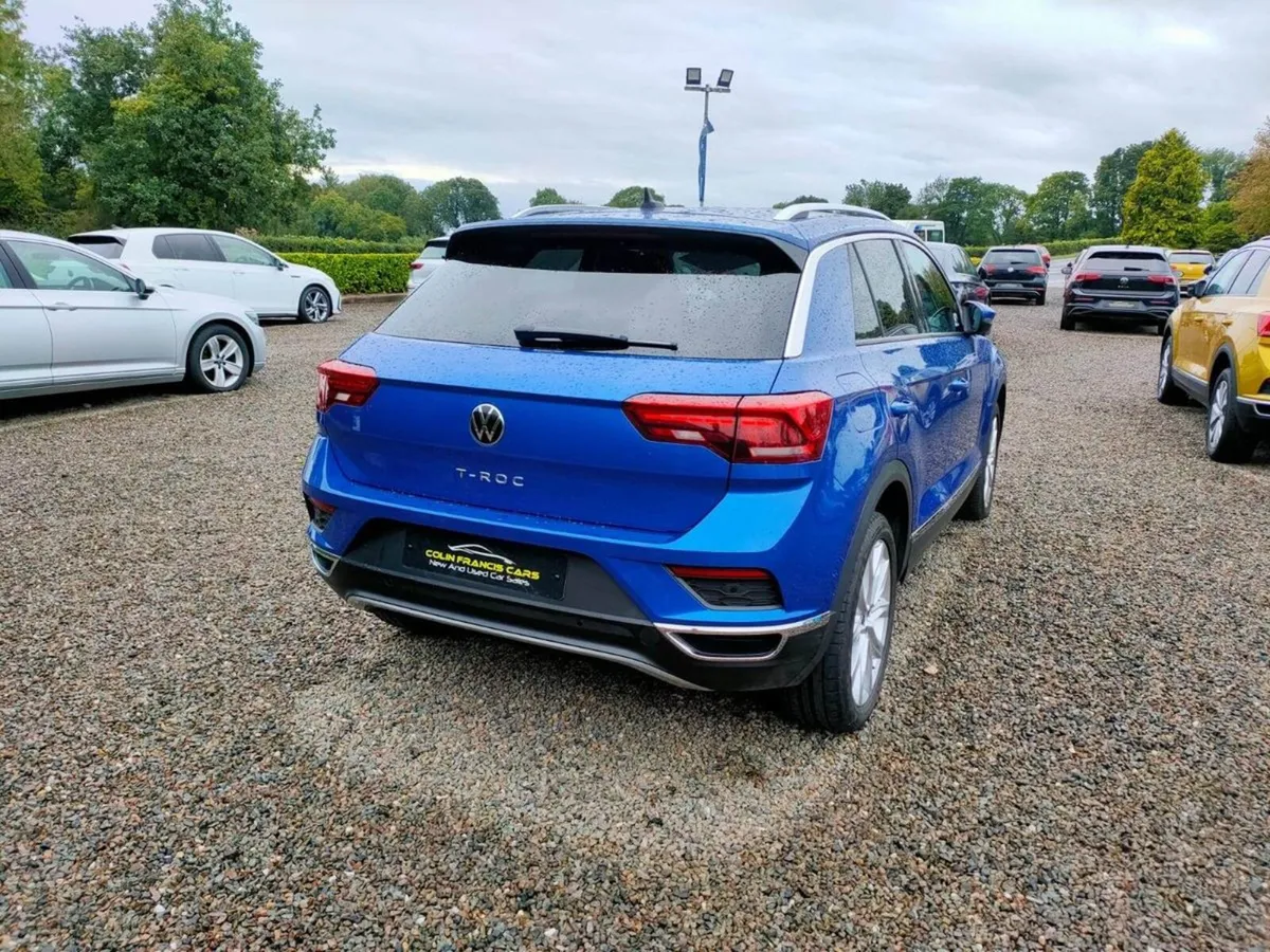Volkswagen T-Roc SEL - Image 4