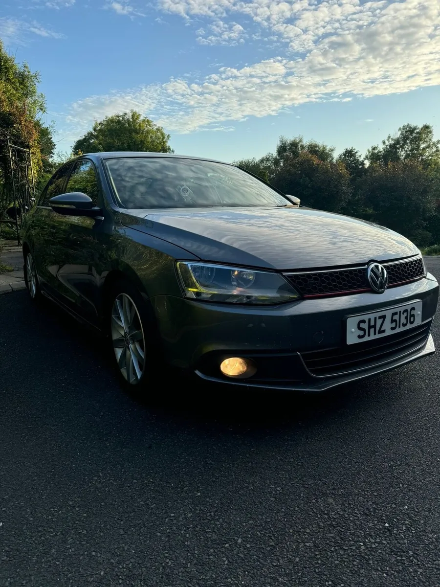 Car - Image 2