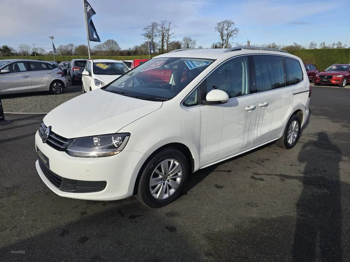 Volkswagen Sharan SE Nav - Image 2