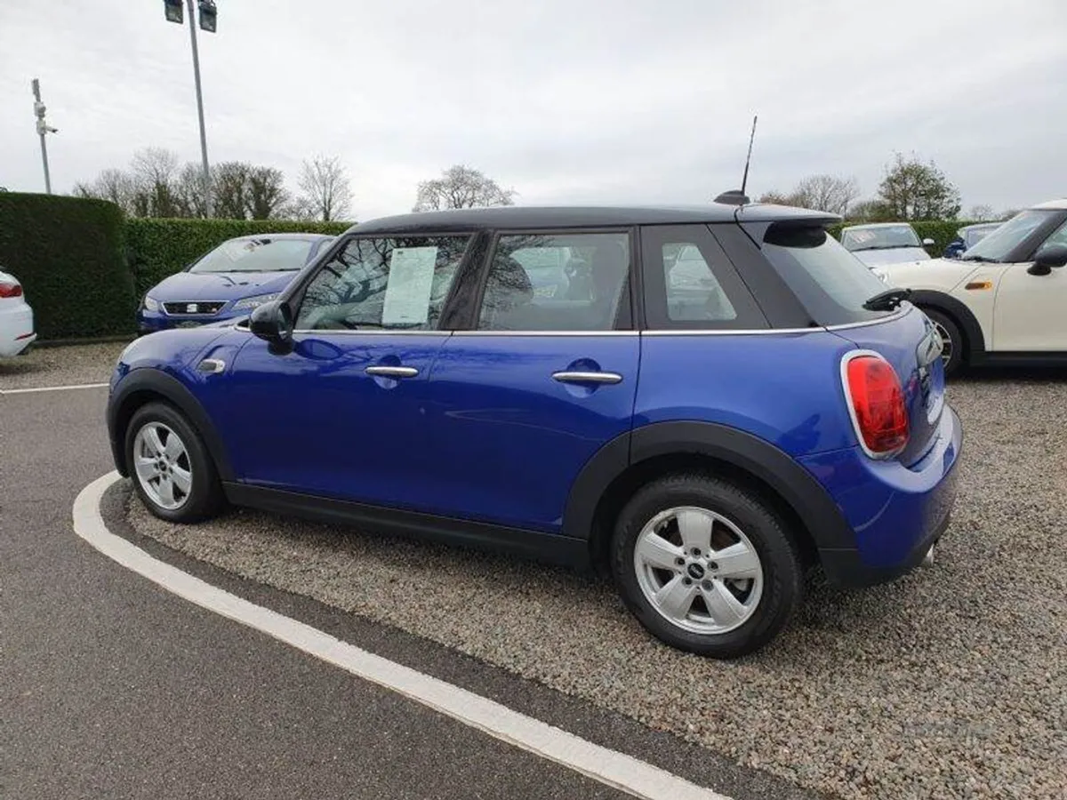 MINI Cooper Diesel - Image 3