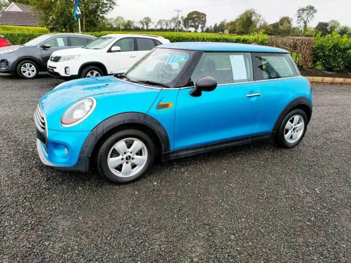 MINI One Diesel - Image 2