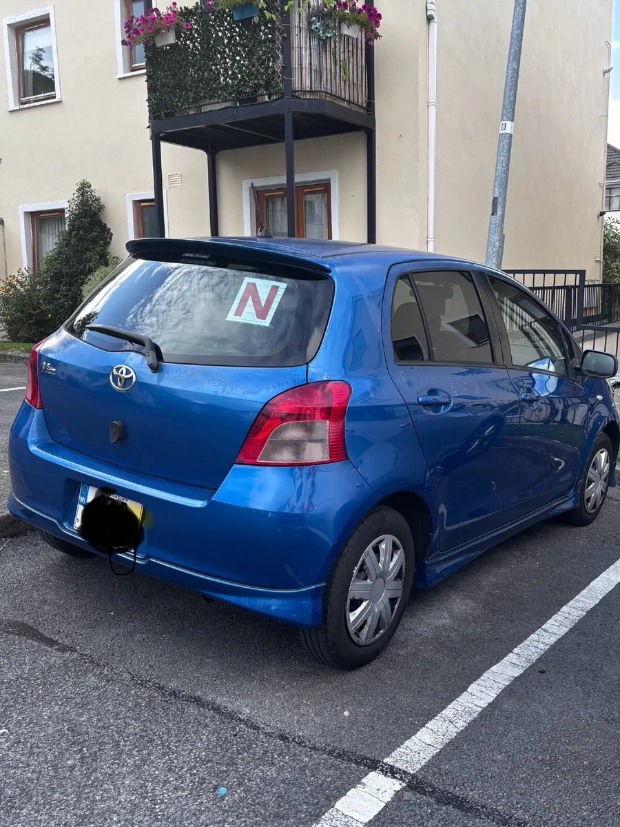 Toyota Vitz 2007 - Image 2