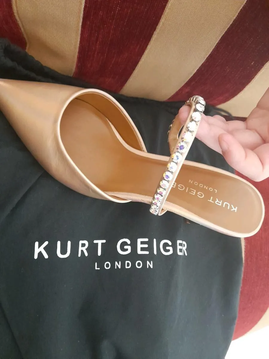 Kurt geiger size 6 - Image 1