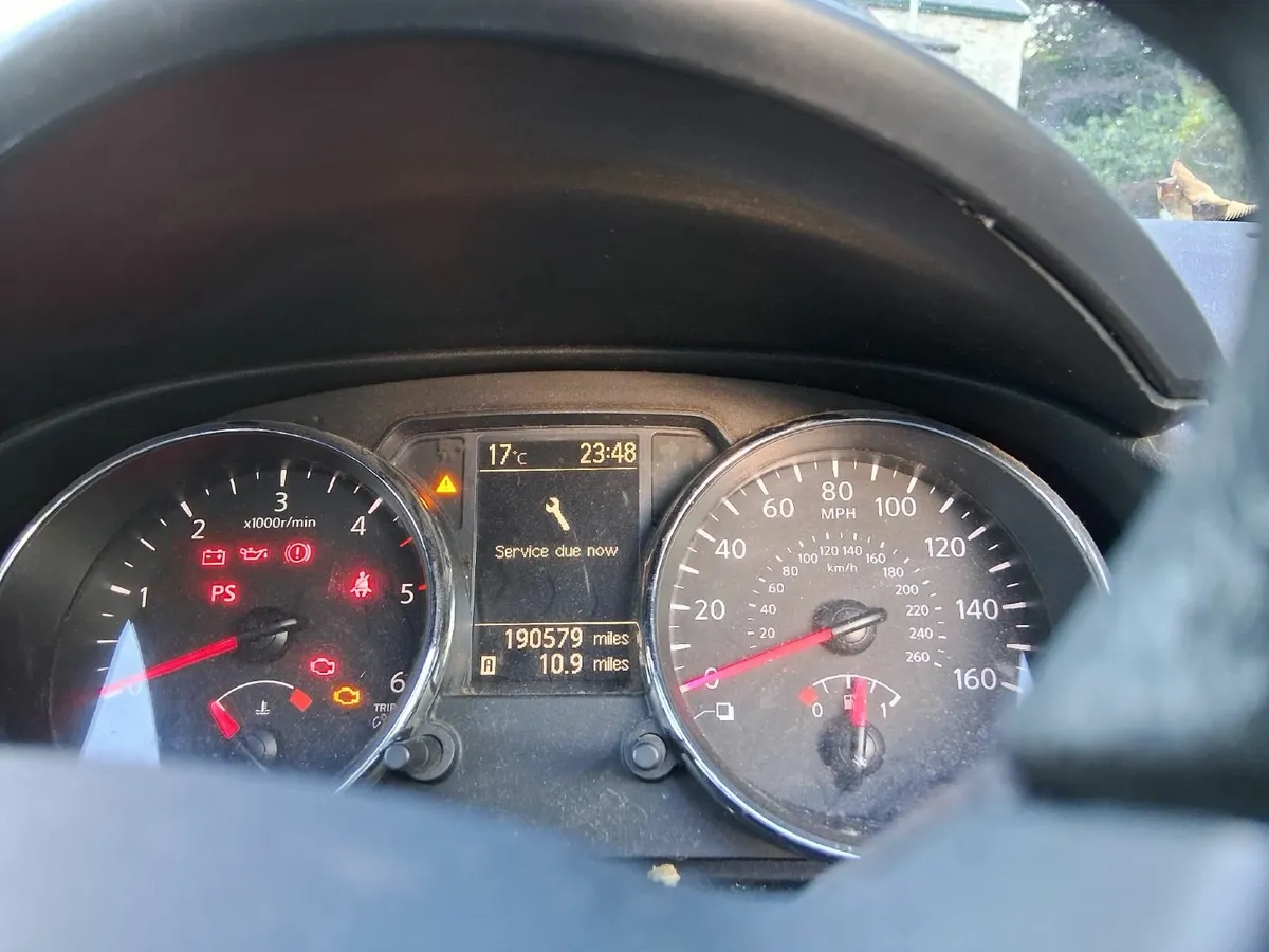 Nissan Qashqai 2010 - Image 4