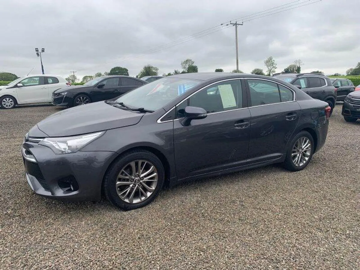 Toyota Avensis Business Edition - Image 2