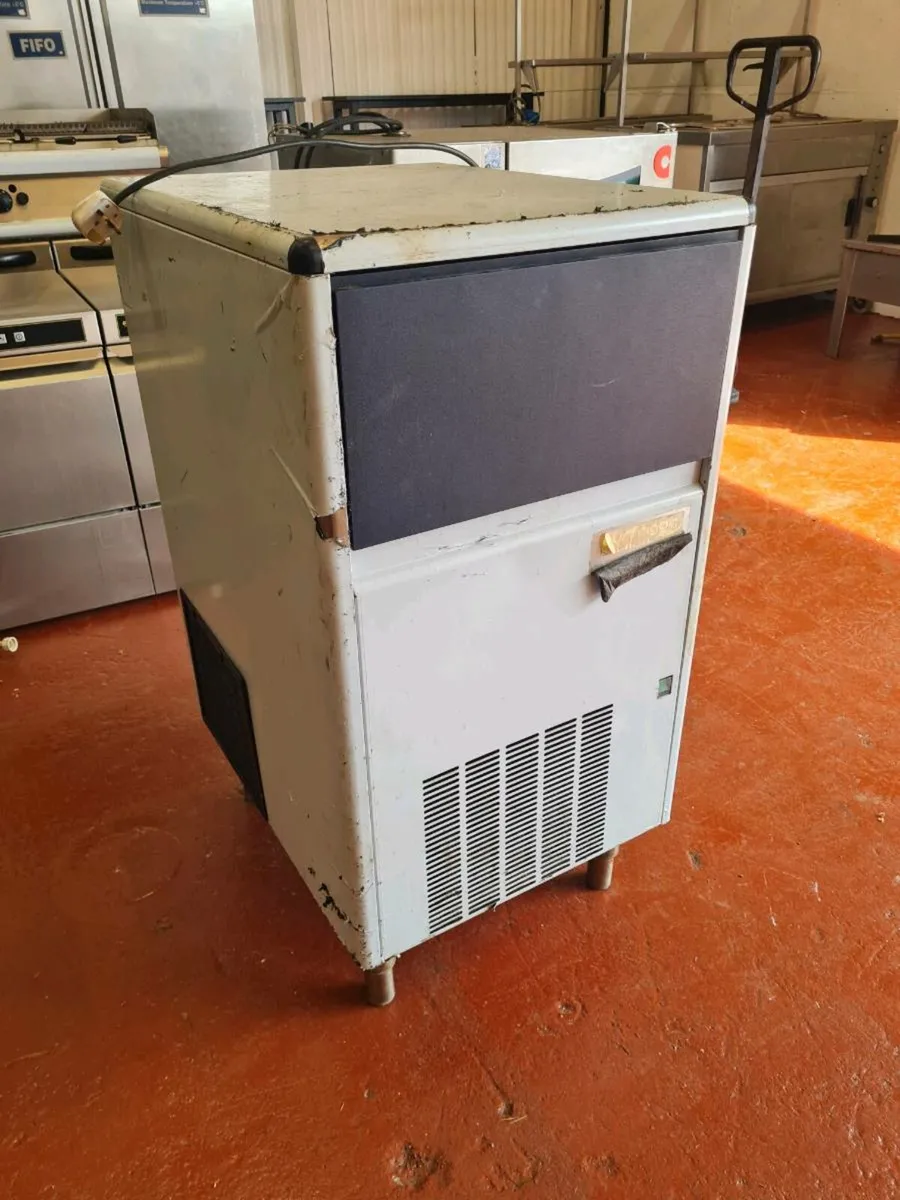 Brice 54kg/24hr Ice Machine - Image 1