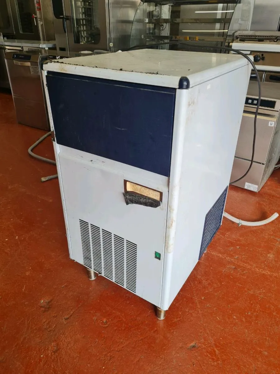 Brice 54kg/24hr Ice Machine - Image 2