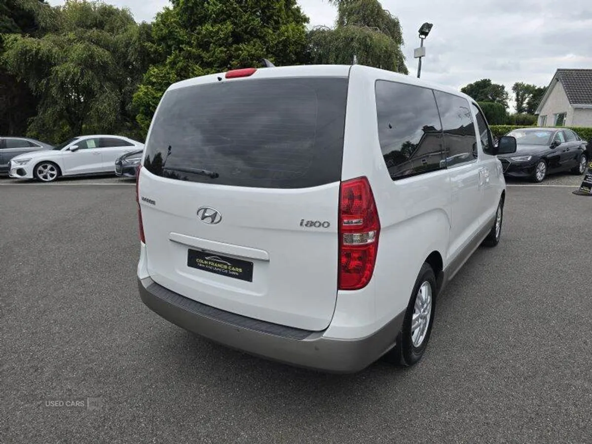 Hyundai i800 SE Nav - Image 4