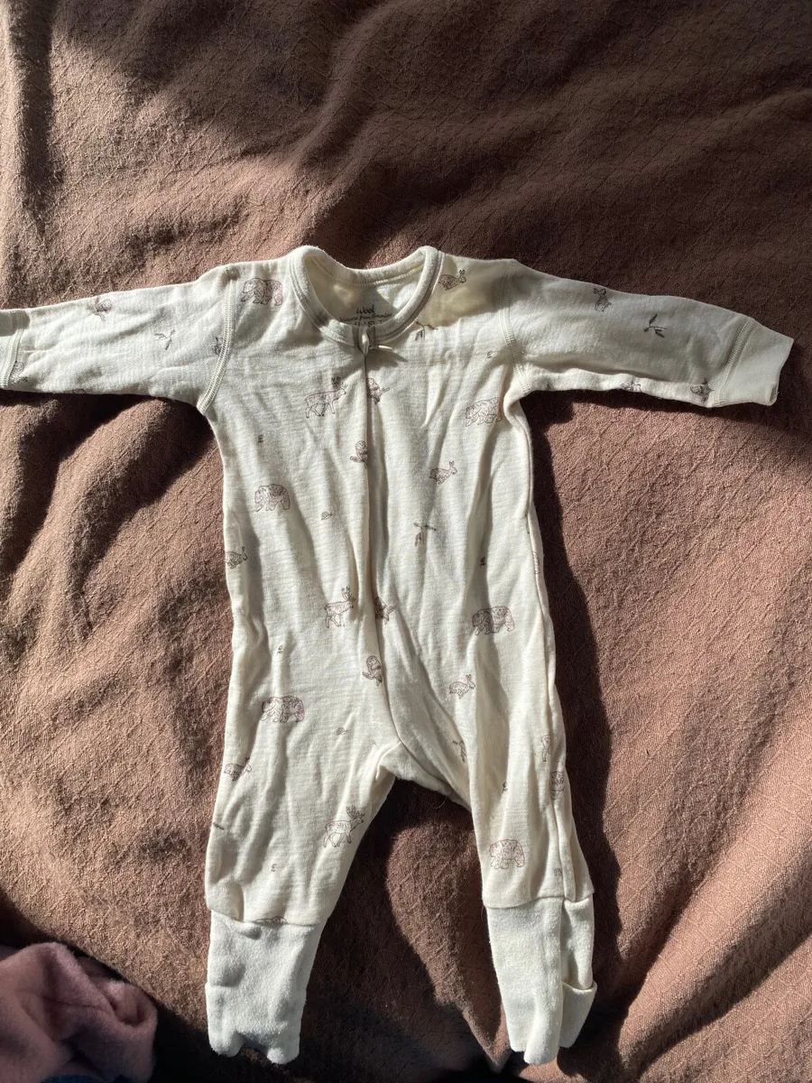 Baby clothes only used once! - Image 1