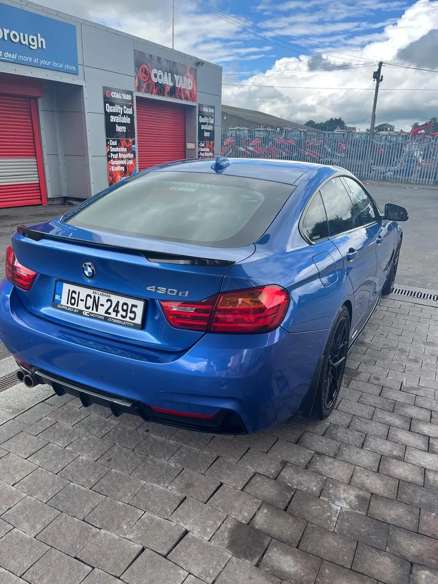 Car - Image 1
