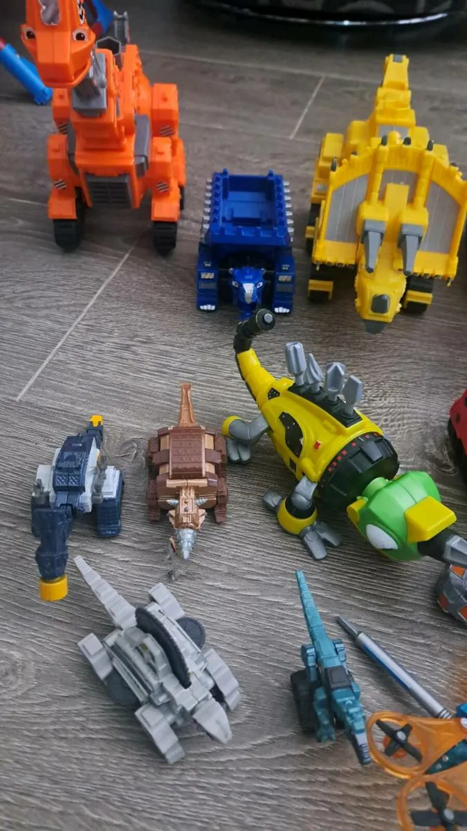 Large Bundle of Dinotrux Toys - Image 3