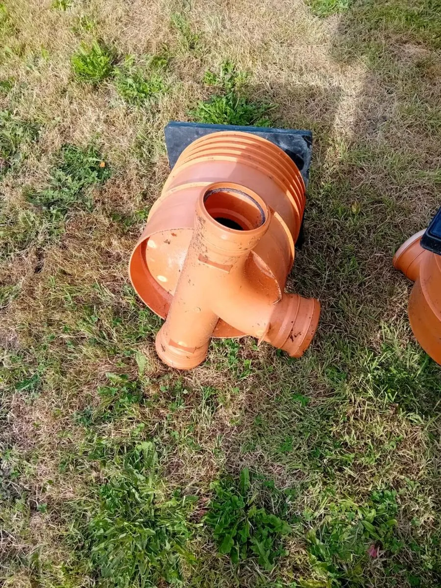 Yard clean out ,wavin fittings and roadstone pavin - Image 2