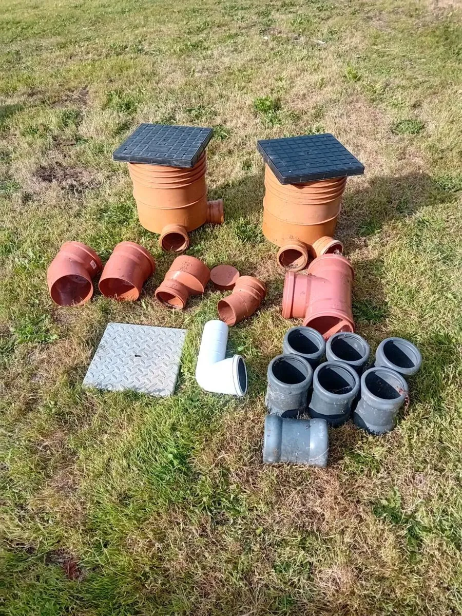 Yard clean out ,wavin fittings and roadstone pavin - Image 3