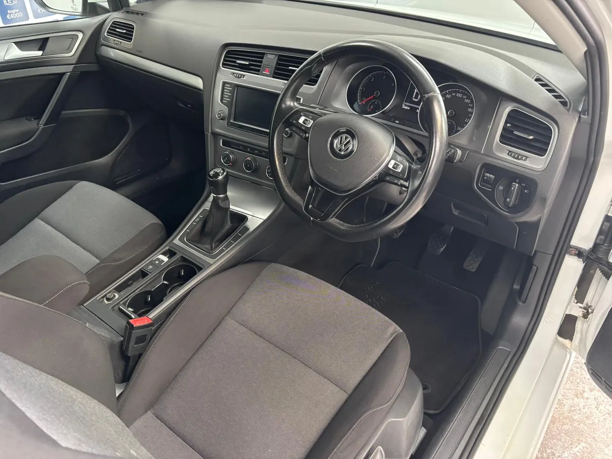 Volkswagen Golf 2016.  1.6TDI  TRENDLINE.  VAN - Image 3