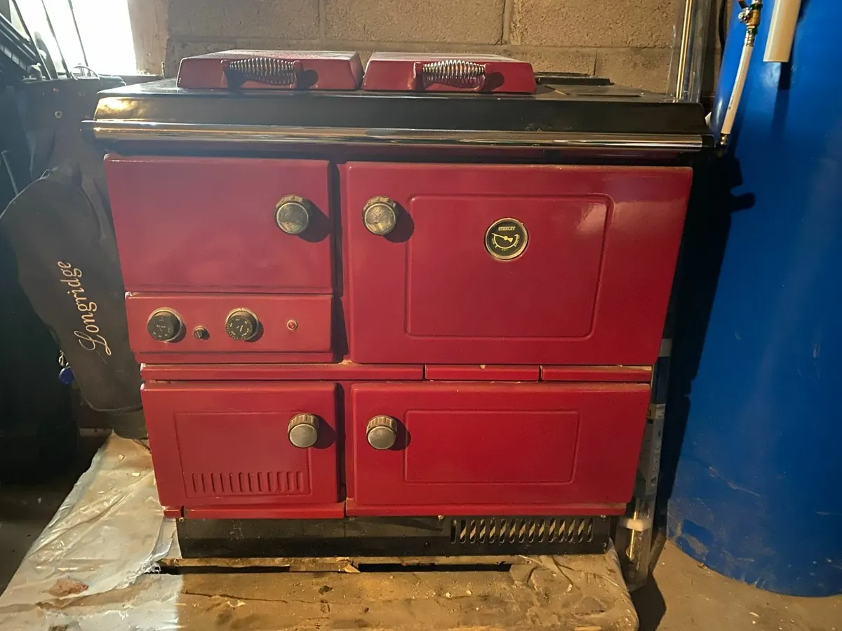 Stanley Oil Oven - Image 1