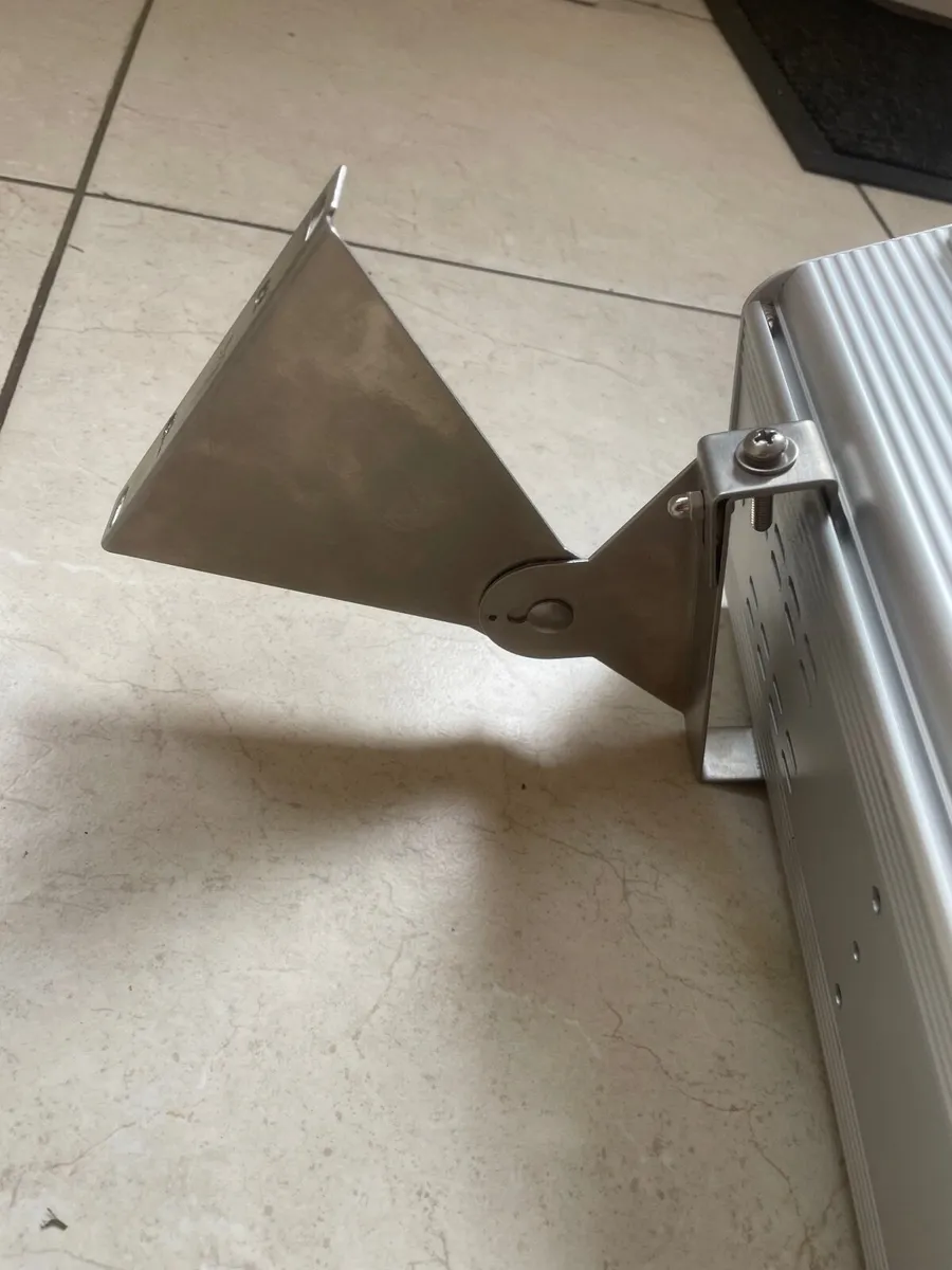 Wall mounted heater - Image 3