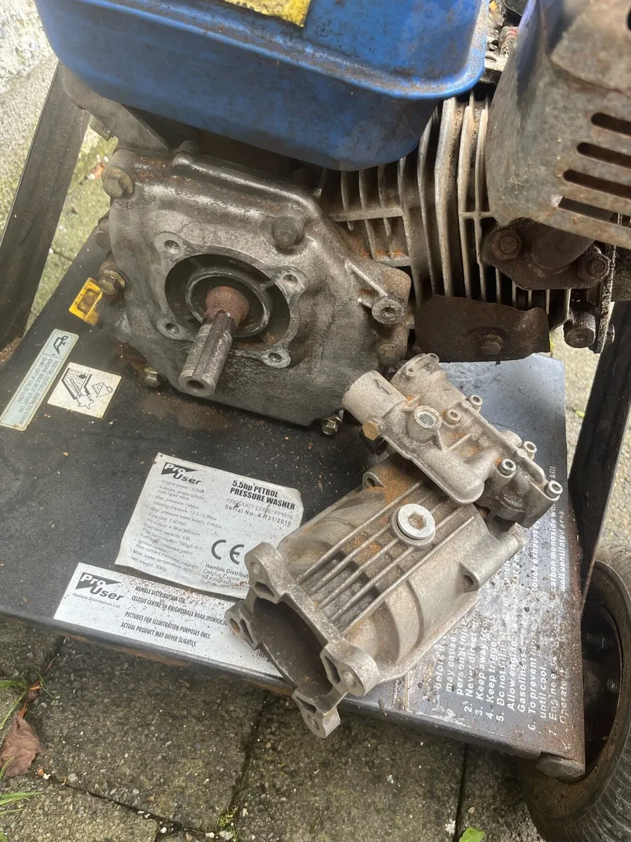 Petrol power washer - Image 4