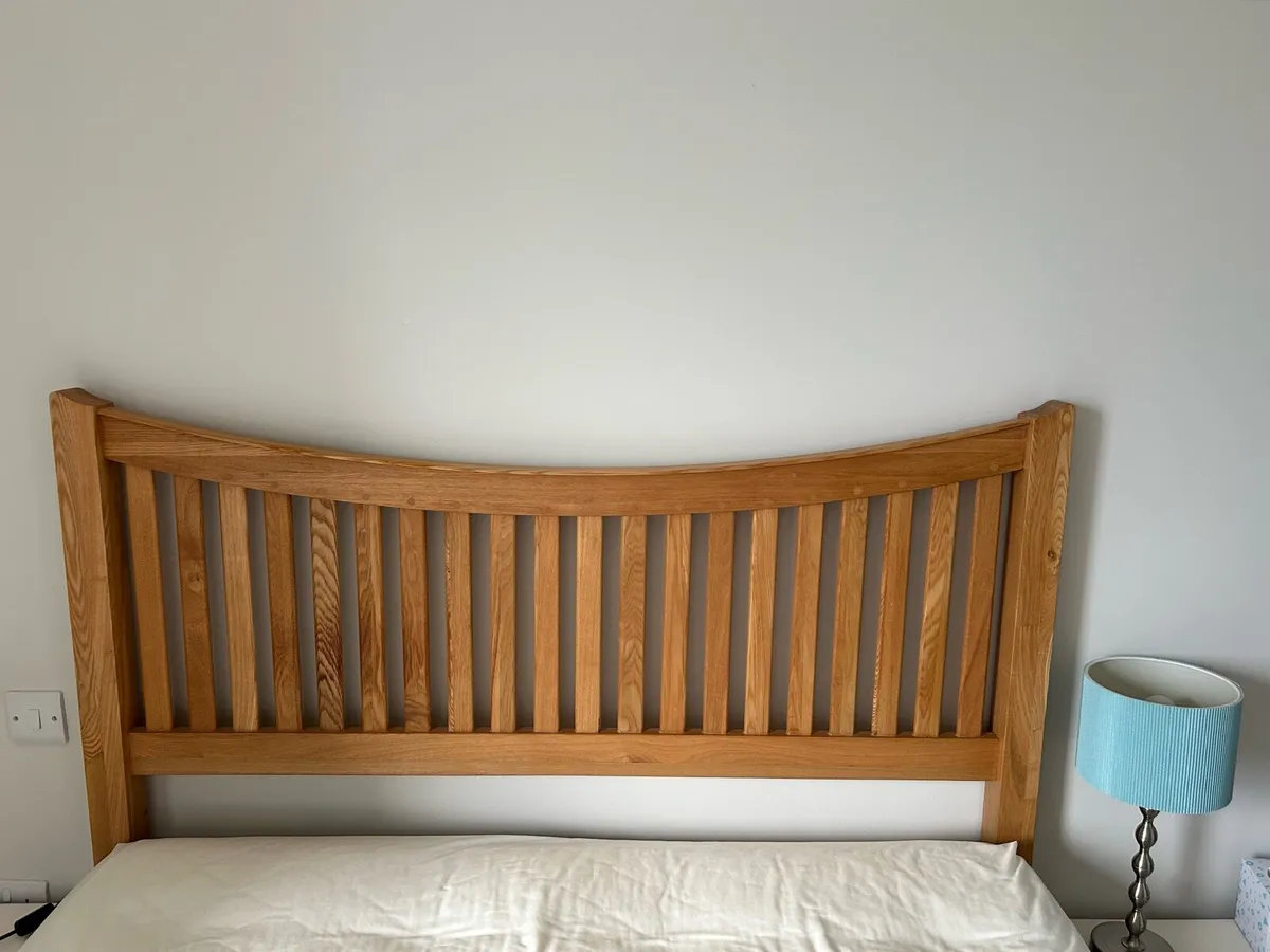 Headboard for double bed - Image 1
