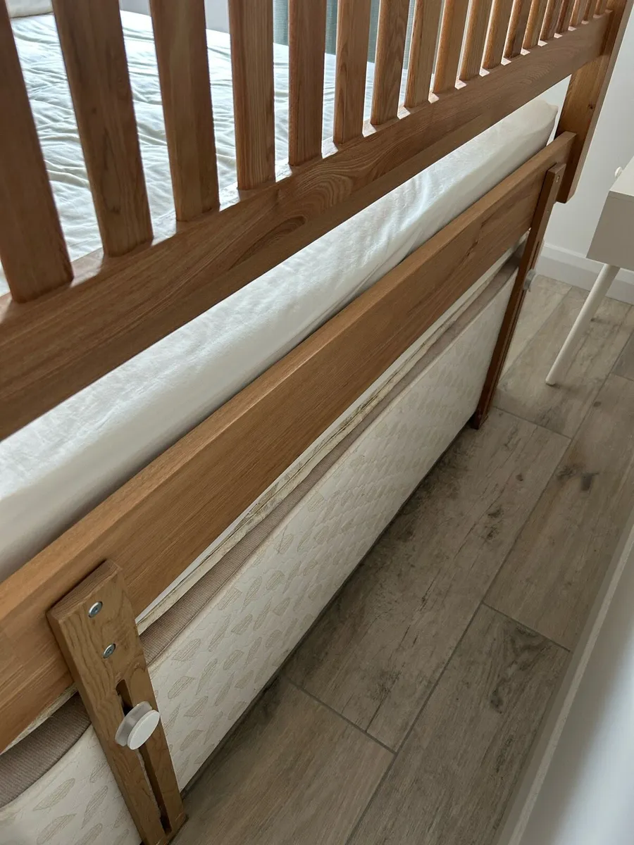 Headboard for double bed - Image 3