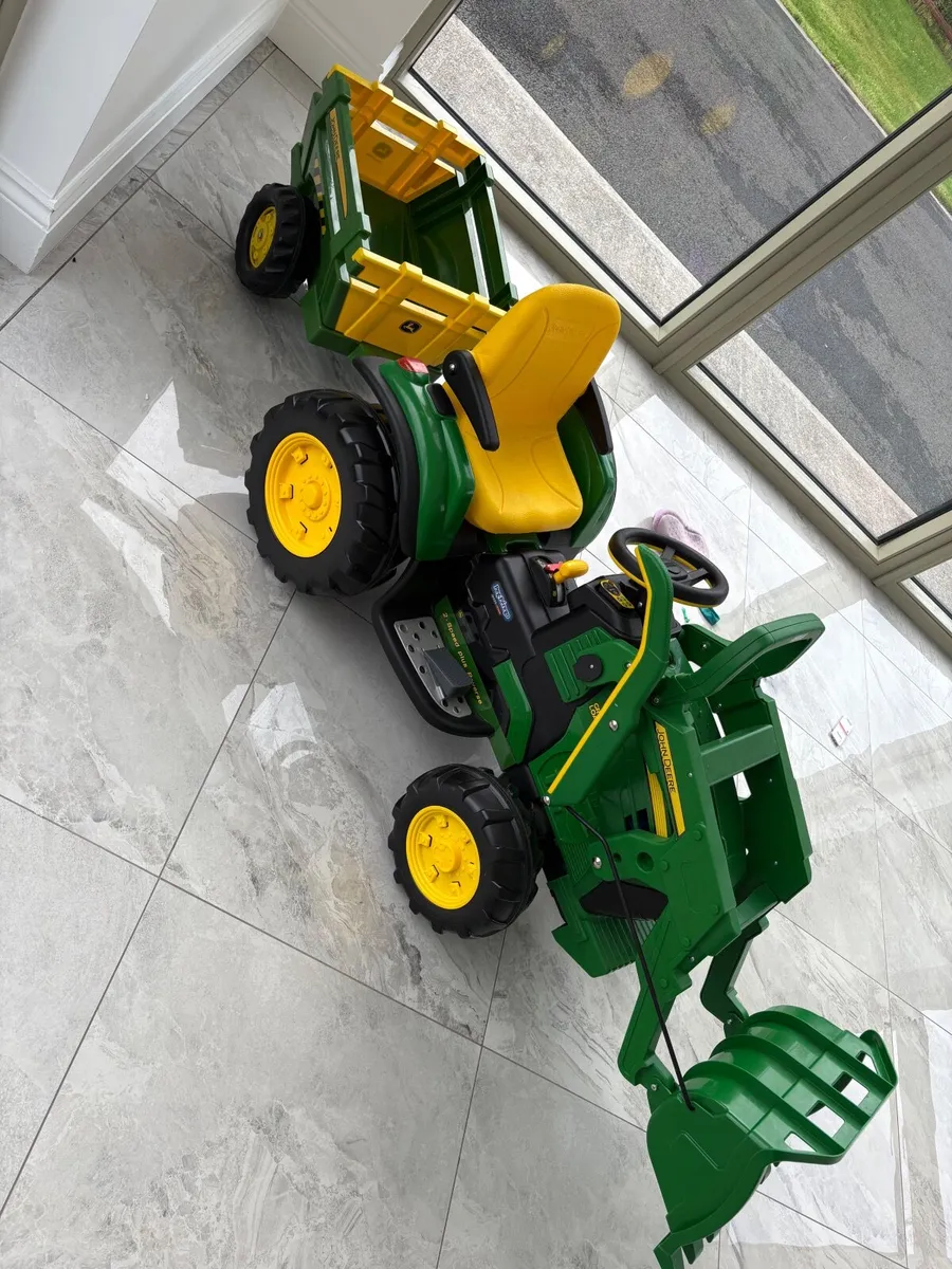 John deere electric ride on tractor kids - Image 1