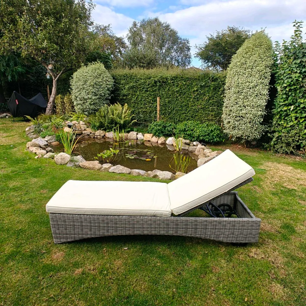 Sun Lounger