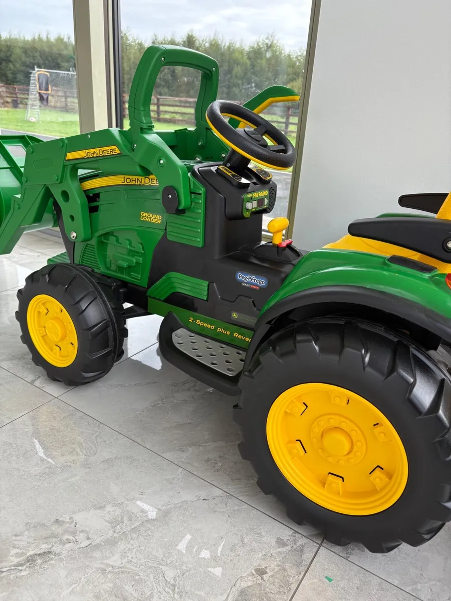 John deere electric ride on tractor kids - Image 2