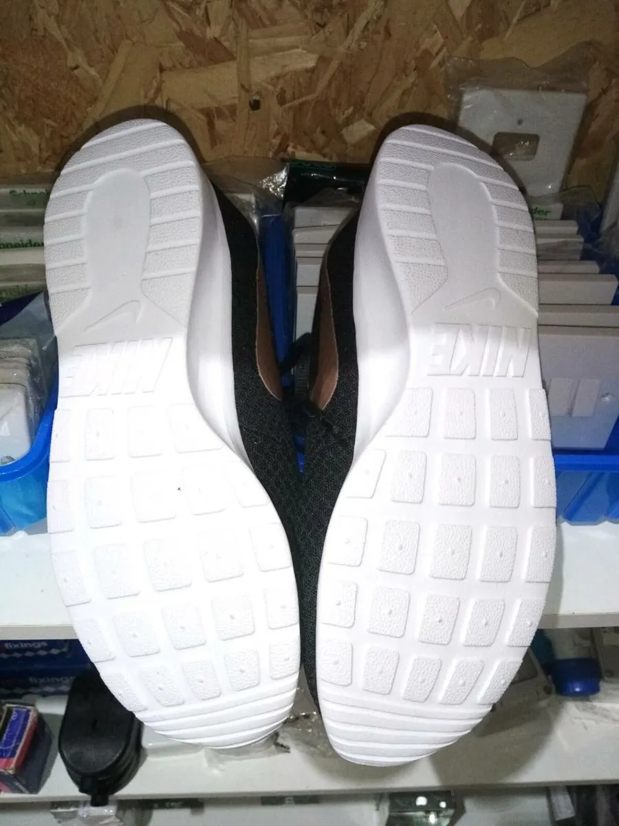 Nike Runners - Image 3