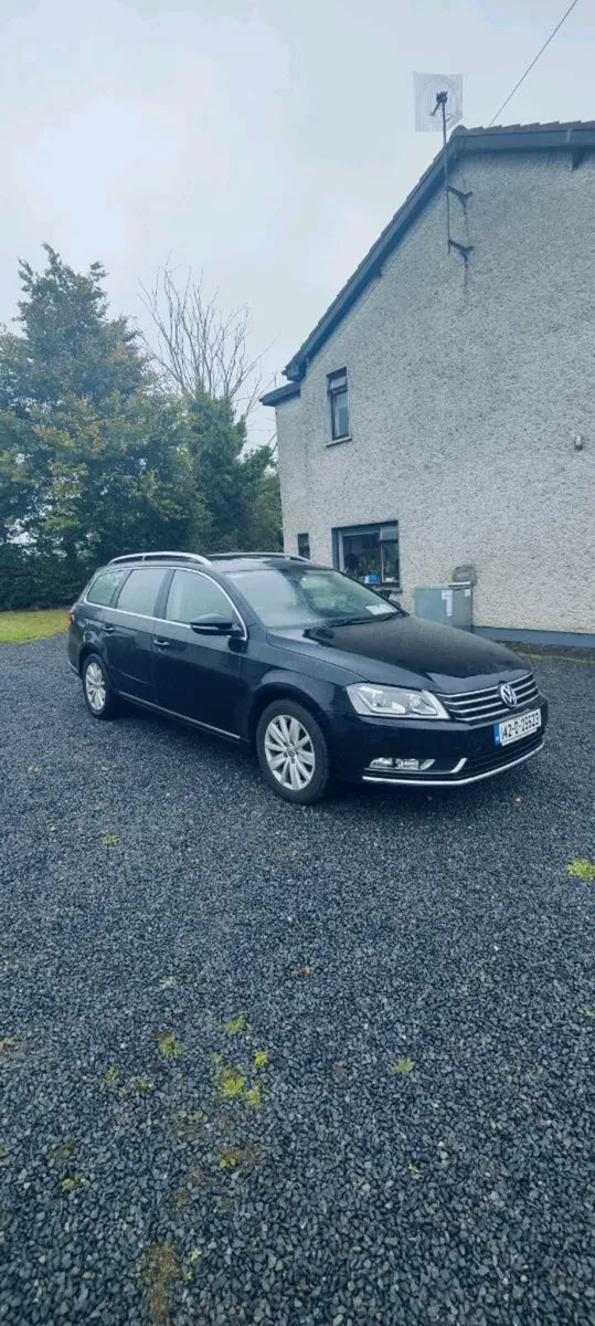 Lo-Milage Passat Price Dropped to Sell - Image 2