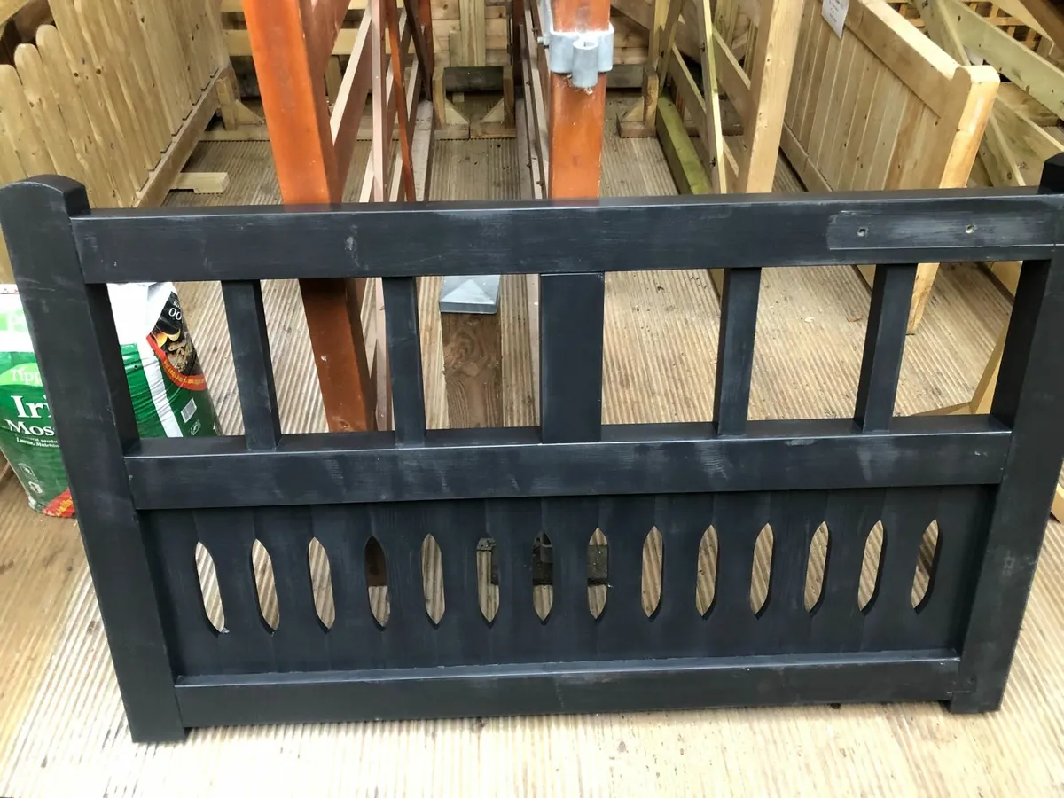 Timber entrance  gate- killconnell Painted black - Image 2