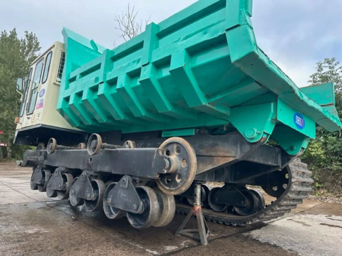 Crawler Dumper Tracks At @ Undercarriage Ireland - Image 4