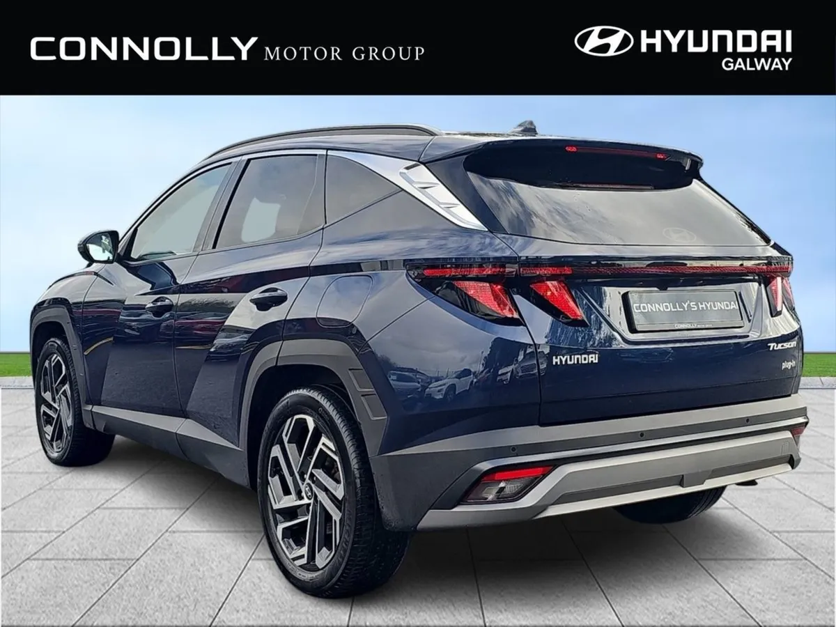 Hyundai Tucson Tucson Face Lift 2WD Executive Phe - Image 4