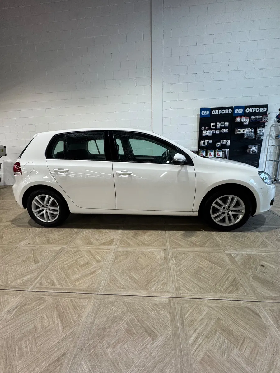 2012 Volkswagen Golf Auto - Image 2