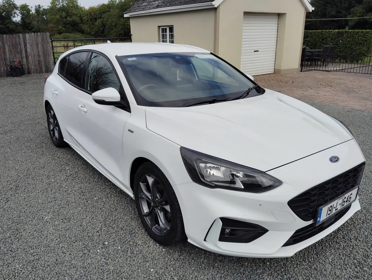 Ford Focus 2019 - Image 1