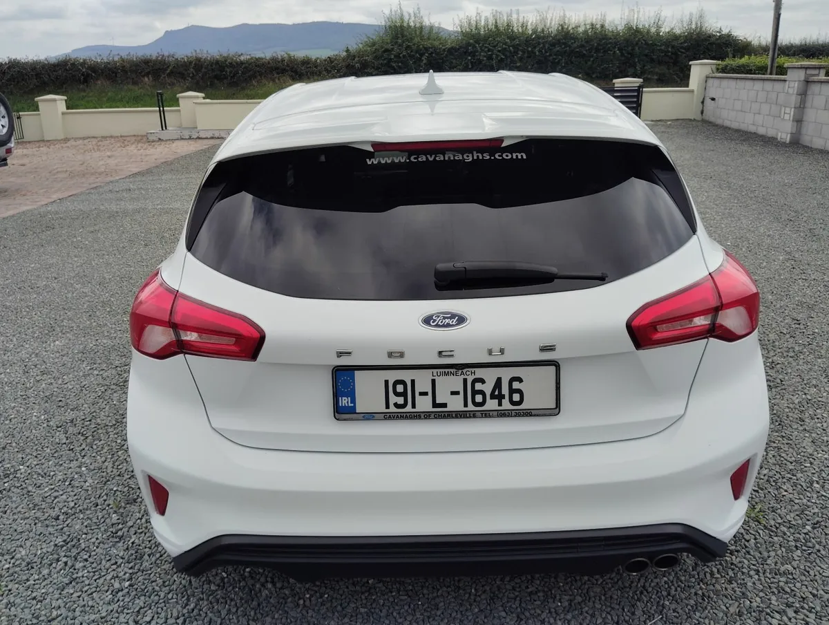 Ford Focus 2019 - Image 3