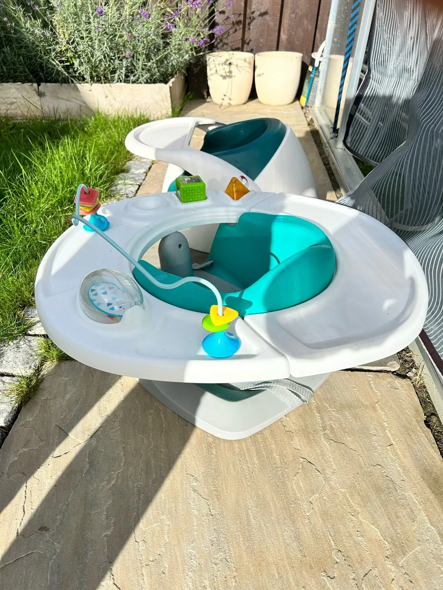 Baby seats x 2 - Image 4