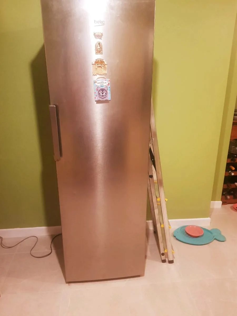 Big tall Beko fridge 1 year old - Image 2
