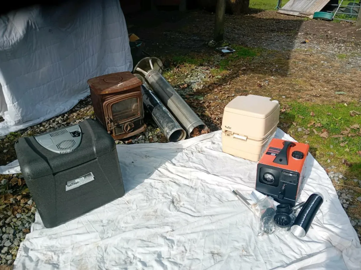 Camping - Image 1