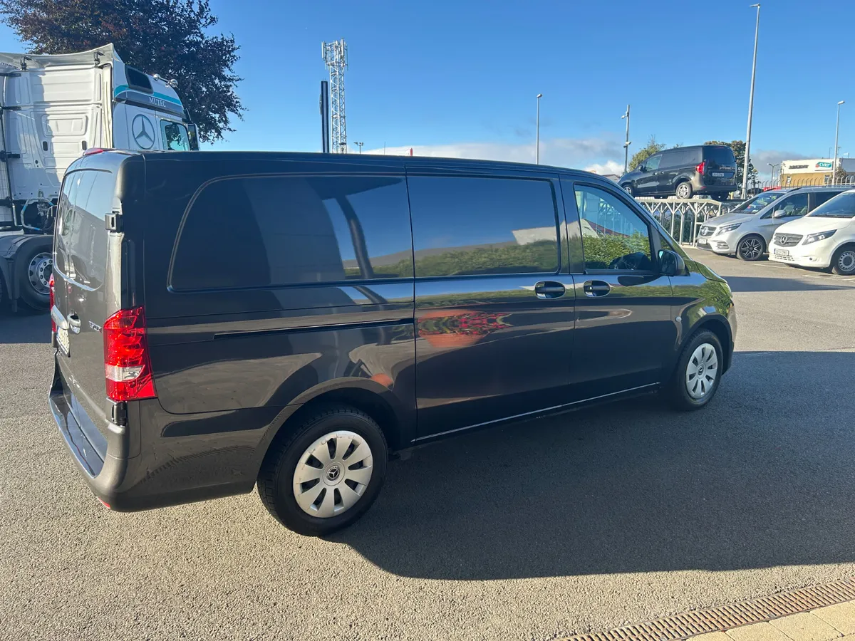 Mercedes-Benz Vito 2022 - Image 4