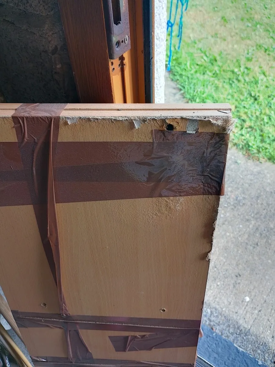 FREE Small Shelving Unit - Image 2